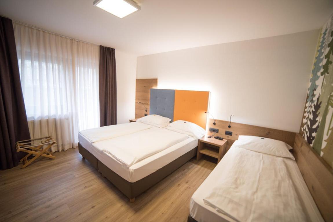 Olimpionico Hotel Castello-Molina di Fiemme ภายนอก รูปภาพ