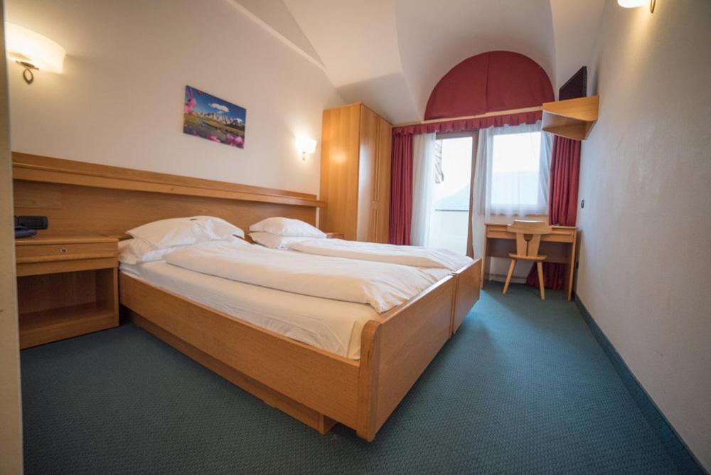 Olimpionico Hotel Castello-Molina di Fiemme ภายนอก รูปภาพ